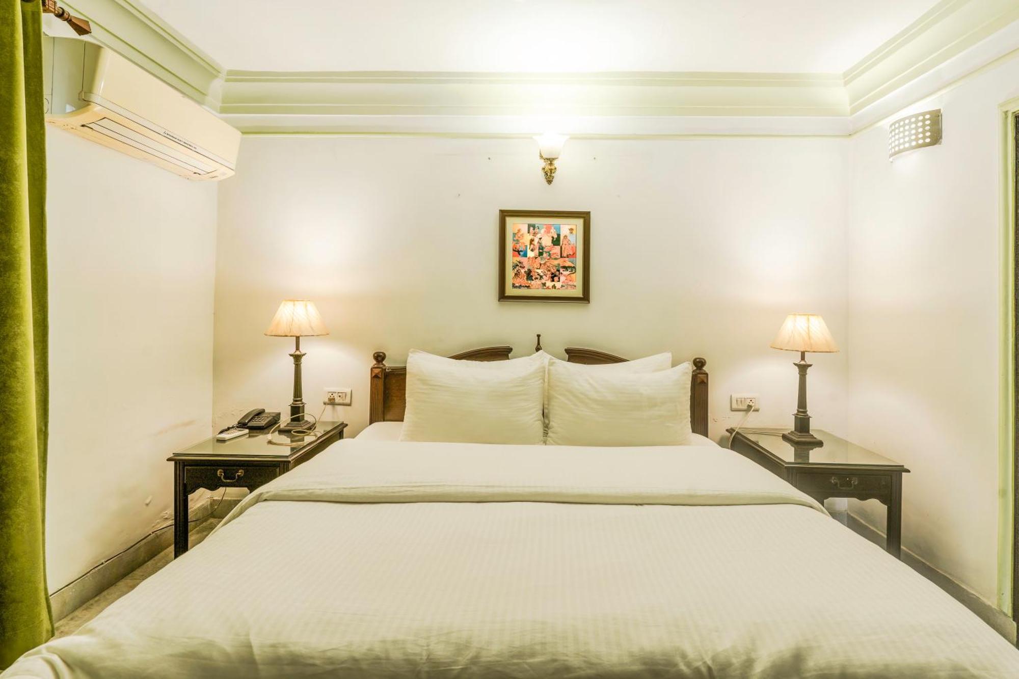 A Mansion Hotel Kashipur ภายนอก รูปภาพ